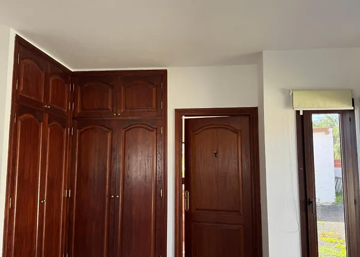 Solerolo - Stunning In Villa *