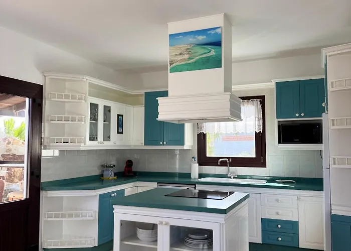 Solerolo - Stunning In Villa