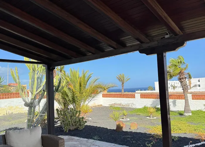 Solerolo - Stunning In Villa Parque Holandes