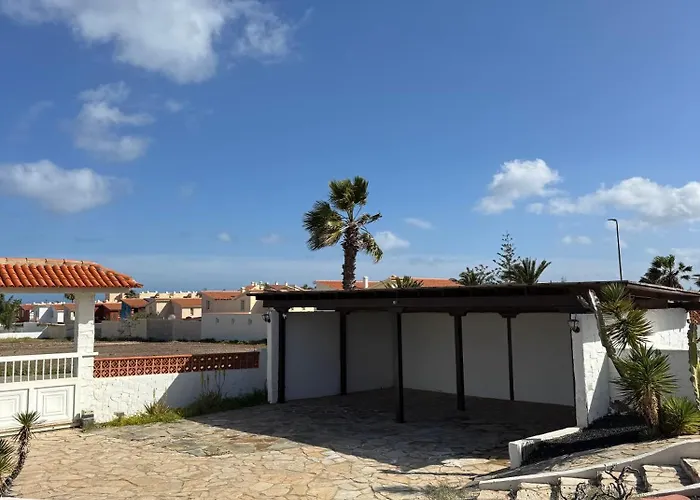 Solerolo - Stunning In Villa *